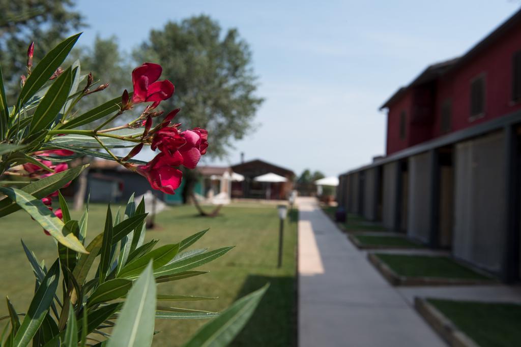 Country Resort Le Due Ruote Alberese Exterior foto